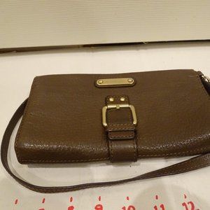 MKors Brown Leather Wallet/Wristlet Fits phone!
